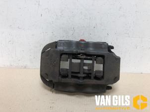 Używane Zacisk hamulcowy lewy tyl Audi Q7 (4LB) 3.0 TDI V6 24V Cena na żądanie oferowane przez Van Gils Automotive