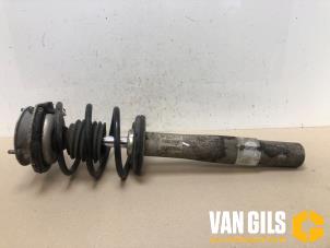 Used Front shock absorber rod, right BMW 6 serie (E64) 645 Ci 4.4 V8 32V Price € 75,00 Margin scheme offered by Van Gils Automotive