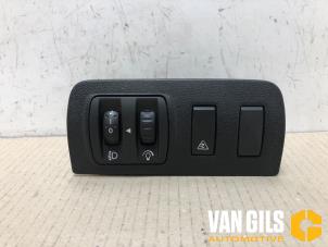 Used Height control switch Renault Megane III Grandtour (KZ) 1.5 dCi 110 Price on request offered by Van Gils Automotive