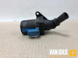 Used Water pump Peugeot 307 (3A/C/D) 2.0 HDi 110 FAP Price € 50,00 Margin scheme offered by Van Gils Automotive