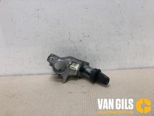 Used Ignition lock + key Opel Astra H SW (L35) 1.6 16V Twinport Price € 60,00 Margin scheme offered by Van Gils Automotive