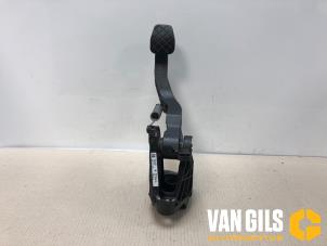 Used Clutch pedal Seat Ibiza IV SC (6J1) 1.2 TSI Price € 32,00 Margin scheme offered by Van Gils Automotive