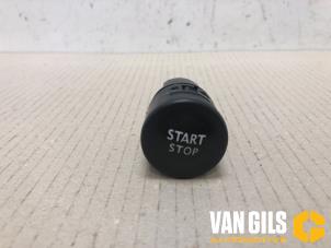 Gebrauchte Start/Stopp Schalter Renault Clio IV (5R) 1.5 Energy dCi 90 FAP Preis auf Anfrage angeboten von Van Gils Automotive