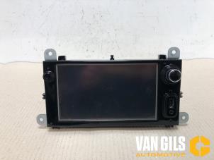 Used Navigation system Renault Clio IV (5R) 1.5 Energy dCi 90 FAP Price on request offered by Van Gils Automotive