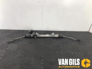 Used Steering box Renault Clio IV (5R) 1.5 Energy dCi 90 FAP Price on request offered by Van Gils Automotive