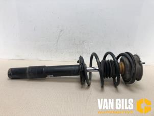 Used Front shock absorber rod, left BMW 5 serie Touring (E61) 525d 24V Price € 75,00 Margin scheme offered by Van Gils Automotive