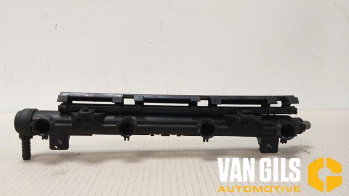 Usagé Système d'injection Volkswagen Polo V (6R) 1.4 16V Prix € 30,00 Règlement à la marge proposé par Van Gils Automotive