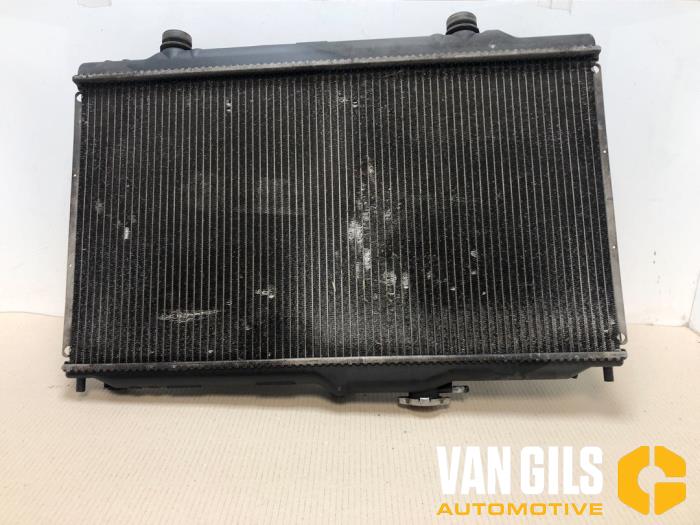 Usagé Radiateur Honda Accord (CG) 2.0i ES,LS 16V Prix € 65,00 Règlement à la marge proposé par Van Gils Automotive