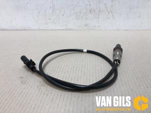 Lambda probe from a Volkswagen Polo VI (AW1) 1.0 TSI 12V 2019