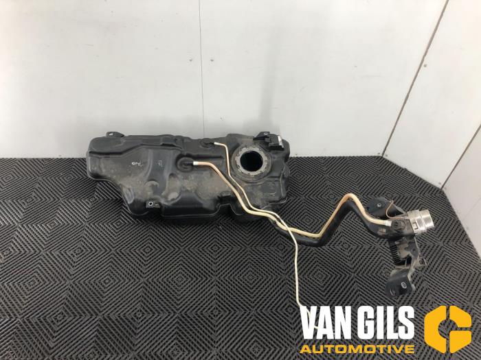 Tank from a Volkswagen Polo VI (AW1) 1.0 TSI 12V 2019