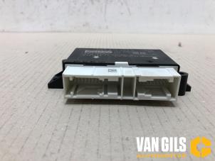 Usagé Module PDC Volkswagen Polo VI (AW1) 1.0 TSI 12V Prix € 59,99 Règlement à la marge proposé par Van Gils Automotive