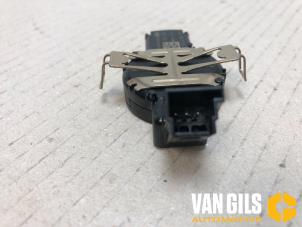 Regnsensor från en Mercedes-Benz B (W247) 2.0 B-200d 2021