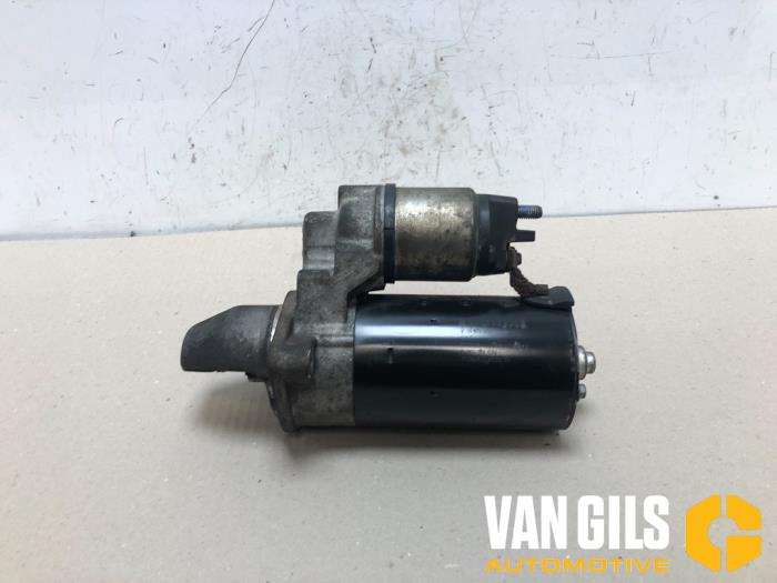 Begagnade Startmotor Opel Corsa D 1.3 CDTi 16V ecoFLEX Pris € 59,95 Marginaltabell erbjuds av Van Gils Automotive