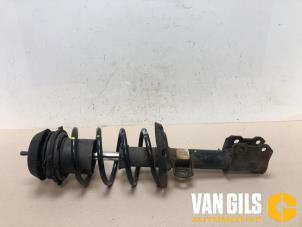 Used Front shock absorber rod, right Opel Corsa C (F08/68) 1.2 16V Price € 75,00 Margin scheme offered by Van Gils Automotive