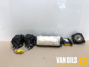 Used Airbag set Volkswagen Caddy III (2KA,2KH,2CA,2CH) 1.6 TDI 16V Price on request offered by Van Gils Automotive
