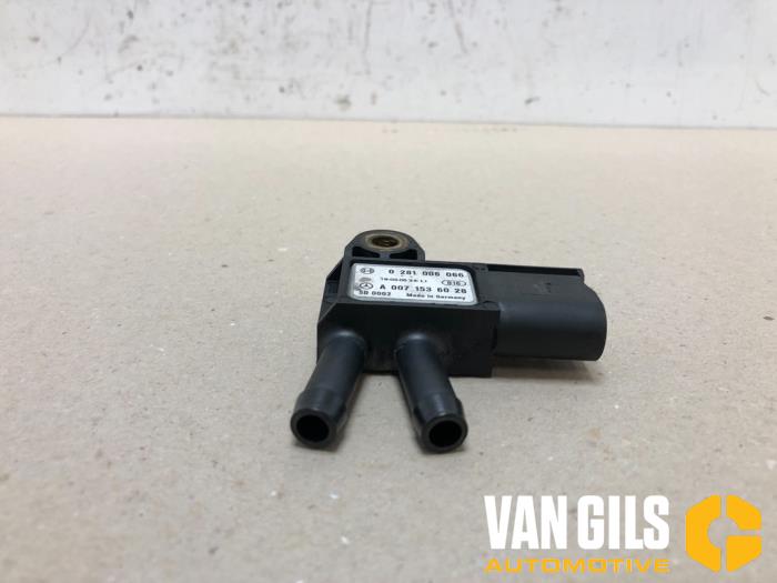 Begagnade Bränsletryckssensor Mercedes B (W246/W242) 2.1 B-220 CDI BlueEFFICIENCY, B-220d 16V Pris € 29,99 Marginaltabell erbjuds av Van Gils Automotive