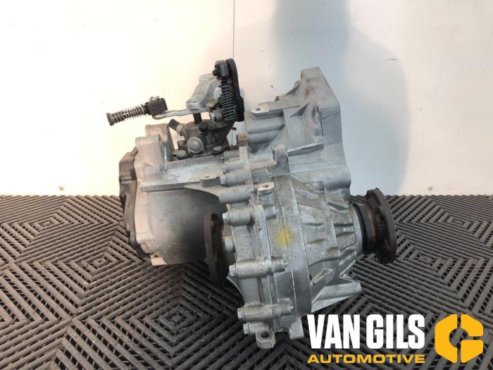 Gearbox Volkswagen Caddy IV 0A4301107 QYE Van Gils Automotive