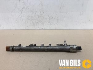 Used Fuel injector nozzle Volkswagen Passat Variant (365) 1.6 TDI 16V Bluemotion Price on request offered by Van Gils Automotive