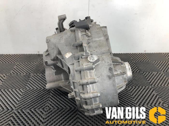 Gearbox Volkswagen Transporter KCQ Van Gils Automotive