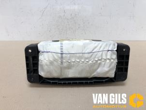 Used Right airbag (dashboard) Mercedes B (W246,242) 2.1 B-220 CDI BlueEFFICIENCY, B-220d 16V Price € 149,99 Margin scheme offered by Van Gils Automotive
