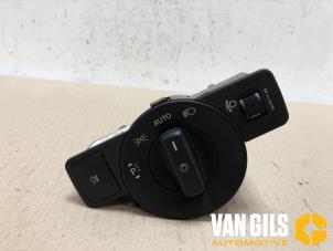 Gebrauchte Licht Schalter Mercedes B (W246,242) 2.2 B-220 CDI BlueEFFICIENCY 16V Preis auf Anfrage angeboten von Van Gils Automotive