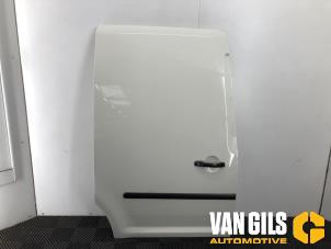 Used Sliding door, right Volkswagen Caddy III (2KA,2KH,2CA,2CH) Price € 242,00 Inclusive VAT offered by Van Gils Automotive