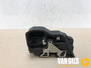 Used Front door lock mechanism 4-door, right BMW 5 serie Touring (E61) 520i 16V Price on request offered by Van Gils Automotive