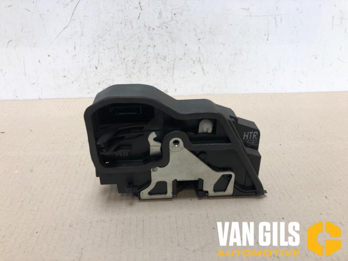 Rear door mechanism 4-door, right from a BMW 5 serie Touring (E61) 520i 16V 2009