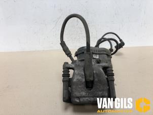 Used Rear brake calliper, right Mercedes B (W246,242) 2.1 B-220 CDI BlueEFFICIENCY, B-220d 16V Price on request offered by Van Gils Automotive