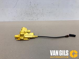 Used Motor for power rear door closer, left Mercedes E (W213) E-63 AMG S 4.0 V8 Turbo 4-Matic+ Price € 55,00 Margin scheme offered by Van Gils Automotive