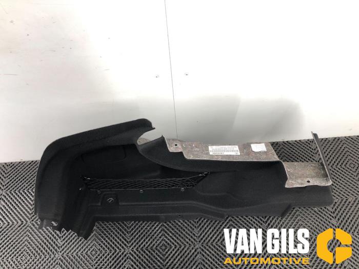 Boot lining left Mercedes E E-63 AMG S 4.0 V8 Turbo 4-Matic+ 