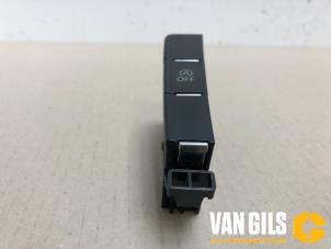 Używane Przelacznik Start/Stop róz. Volkswagen Golf VII (AUA) 1.2 TSI 16V Cena na żądanie oferowane przez Van Gils Automotive