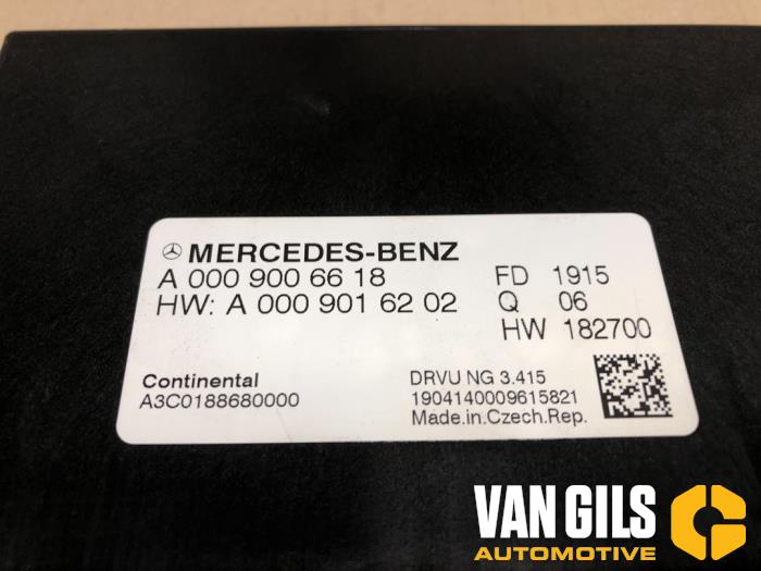 Ordenador de caja automática de un Mercedes-Benz E (W213) E-63 AMG S 4.0 V8 Turbo 4-Matic+ 2019