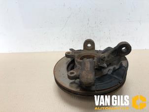 Begagnade Spindel, vänster fram Suzuki Alto 1.0 12V Pris på förfrågan erbjuds av Van Gils Automotive