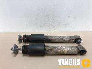 Used Shock absorber kit BMW 5 serie Touring (E61) 520i 16V Price on request offered by Van Gils Automotive