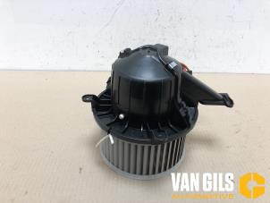 Used Heating and ventilation fan motor Mercedes Vito (447.6) 2.0 116 CDI 16V Price on request offered by Van Gils Automotive