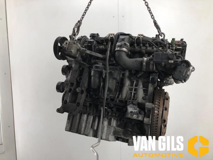 Engine from a Volvo V70 (SW) 2.4 D5 20V 2006