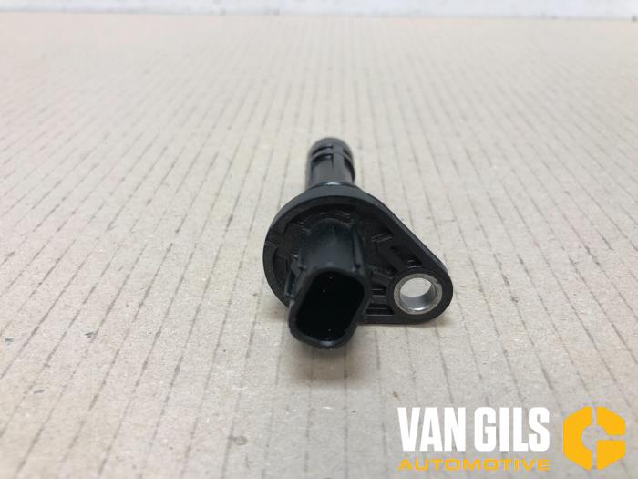 Begagnade Vevaxelsensor Toyota Aygo (B40) Pris € 30,00 Marginaltabell erbjuds av Van Gils Automotive