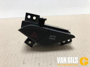 Used Panic lighting switch Lynk &amp; Co 01 1.5 PHEV Price € 66,55 Inclusive VAT offered by Van Gils Automotive