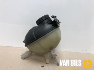 Used Expansion vessel Mercedes E (W212) E-200 CDI 16V BlueEfficiency,BlueTEC Price on request offered by Van Gils Automotive