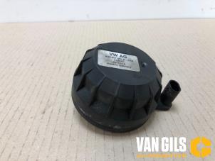 Używane Silownik HSR Volkswagen Golf VII (AUA) 1.4 GTE 16V Cena na żądanie oferowane przez Van Gils Automotive