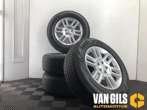 Used Sport rims set + tires Landrover Defender II 3.0 V6 P300 MHEV Price € 999,99 Margin scheme offered by Van Gils Automotive