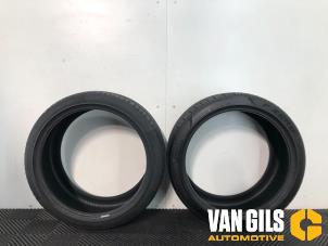 Used Tire set BMW 5 serie (G30) Price on request offered by Van Gils Automotive