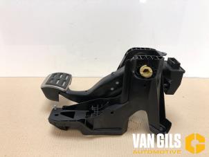 Usagé Pédale de frein Volkswagen Golf VII (AUA) 1.4 GTE 16V Prix sur demande proposé par Van Gils Automotive