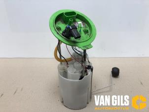 Used Electric fuel pump Volkswagen Golf VII (AUA) 1.4 GTE 16V Price on request offered by Van Gils Automotive