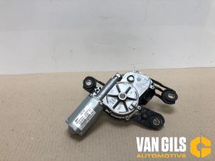 Usagé Moteur essuie-glace arrière Volkswagen Golf VII (AUA) 1.2 TSI 16V Prix sur demande proposé par Van Gils Automotive