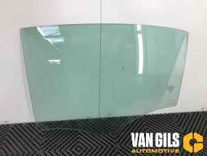 Used Rear door window 4-door, left Mercedes A (W176) 1.5 A-180 CDI, A-180d 16V Price on request offered by Van Gils Automotive