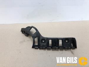 Używane Wspornik zderzaka lewy tyl Seat Mii 1.0 12V Cena na żądanie oferowane przez Van Gils Automotive