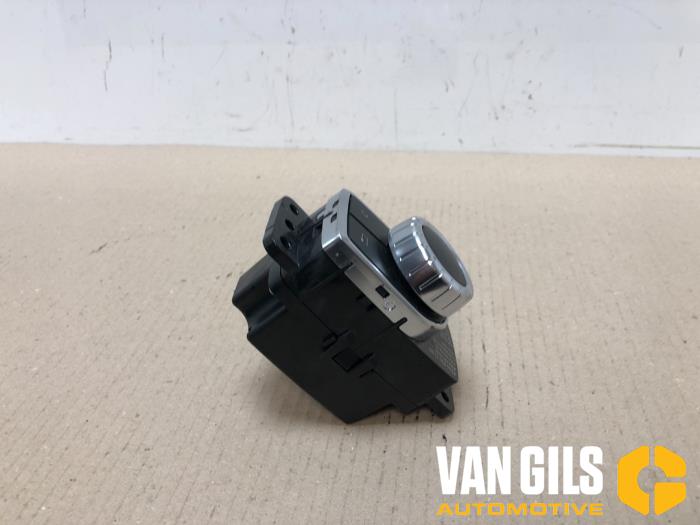 MMI switch from a Mercedes-Benz A (W176) 1.5 A-180 CDI, A-180d 16V 2014