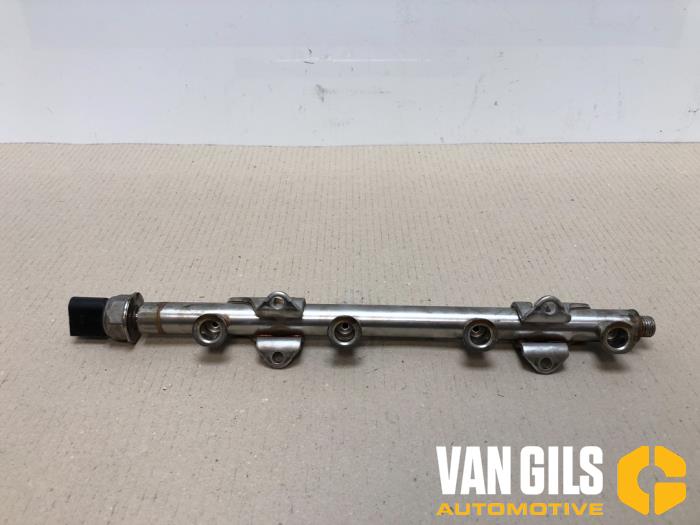 Usagé Système d'injection Volkswagen Golf VII (AUA) 1.2 TSI 16V Prix € 30,00 Règlement à la marge proposé par Van Gils Automotive